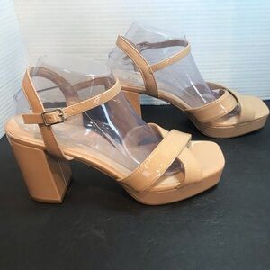 SODA Omega Shiny Tan Nude Platform Chunky Heel Strapy Sandals Size 10